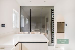 Photo 17- click for photo gallery